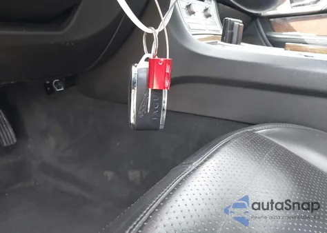 2010 Jaguar Xf Supercharged z USA, uszkodzony, nr VIN SAJWA0HE2AMR65963